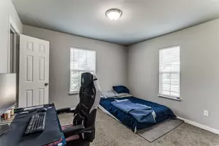 2805 Springdale Rd, Fort Worth, TX 76111 - Photo 16