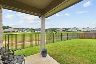 2532 Bunker Hill Drive, Burleson, TX 76028 - Photo 18