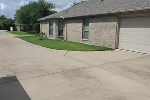 301 Ponderosa Trail, Murphy, TX 75094 - Photo 2