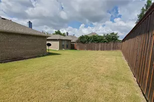 301 Ponderosa Trail, Murphy, TX 75094 - Photo 4