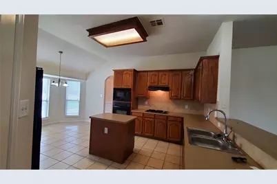 301 Ponderosa Trail, Murphy, TX 75094 - Photo 10