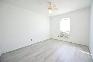 1631 Mt Zion Dr, Arlington, TX 76018 - Photo 16