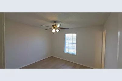 233 Vista Way #235, Benbrook, TX 76126 - Photo 14