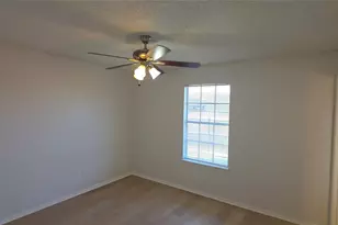 233 Vista Way, Benbrook, TX 76126 - Photo 14