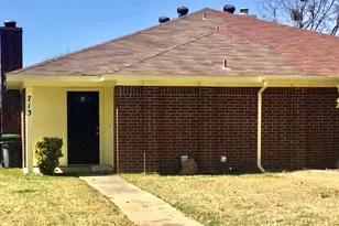 713 Cory St, Grapevine, TX 76051 - Photo 1