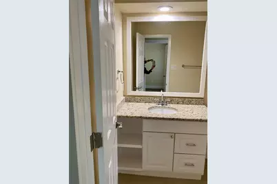 713 Cory Street, Grapevine, TX 76051 - Photo 6
