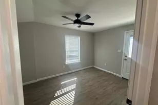 1128 Texas St, Waco, TX 76704 - Photo 10