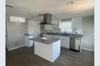 1128 Texas Street, Waco, TX 76704 - Photo 2