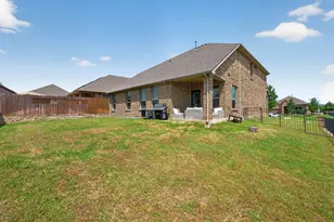3912 Crater Cir, Fort Worth, TX 76137 - Photo 30