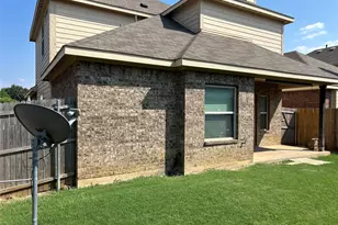 12045 Walden Wood Dr, Fort Worth, TX 76244 - Photo 32