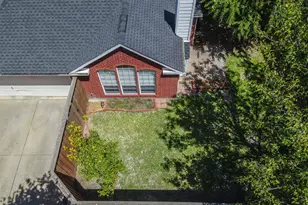 2452 Brycewood Ln, Plano, TX 75025 - Photo 34