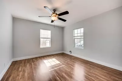 219 Red Wing Drive, Dallas, TX 75241 - Photo 4