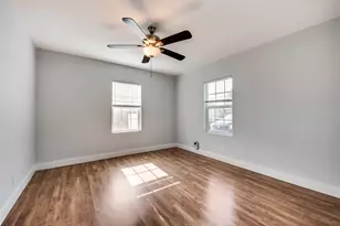 219 Red Wing Dr, Dallas, TX 75241 - Photo 4