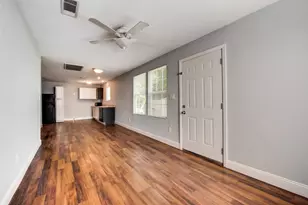 219 Red Wing Dr, Dallas, TX 75241 - Photo 10