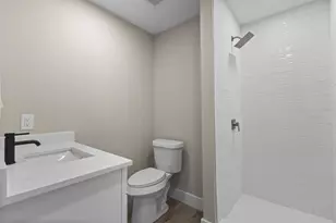 [Address not provided], Dallas, TX 75224 - Photo 18