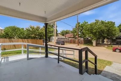 910 Loney Street, Fort Worth, TX 76104 - Photo 12