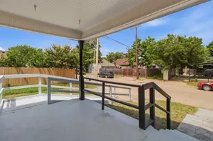 910 Loney St, Fort Worth, TX 76104 - Photo 12