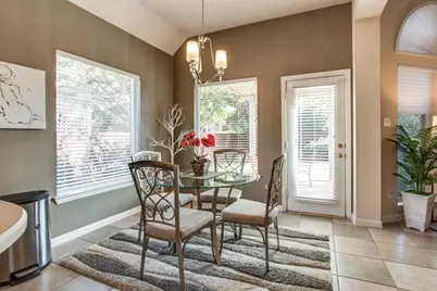 4636 Skyline Drive, Flower Mound, TX 75028 - Photo 10