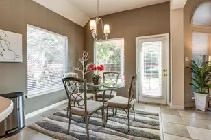 4636 Skyline Dr, Flower Mound, TX 75028 - Photo 10