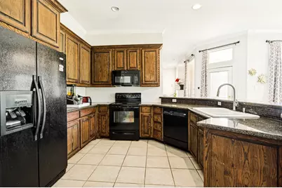 2828 S Lakeview Drive, Cedar Hill, TX 75104 - Photo 4