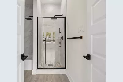 3700 Creek View Drive, McKinney, TX 75071 - Photo 18