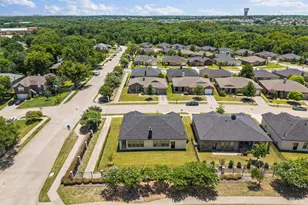 3700 Creek View Dr, McKinney, TX 75071 - Photo 32