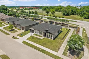 3700 Creek View Dr, McKinney, TX 75071 - Photo 30