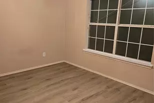 606 Zollman Ct, Lancaster, TX 75146 - Photo 20
