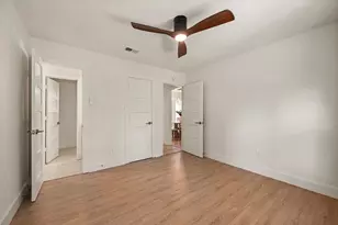 800 Tanglewood Ln, Arlington, TX 76012 - Photo 32