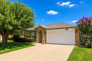 1407 Autumncrest Dr, Arlington, TX 76002 - Photo 2