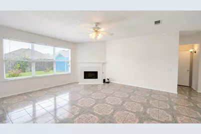 1407 Autumncrest Drive, Arlington, TX 76002 - Photo 6