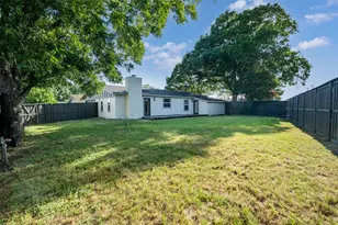 6402 Fallbrook Dr, Garland, TX 75043 - Photo 34