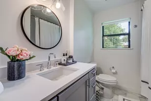 876 Berkinshire Dr, Dallas, TX 75218 - Photo 8
