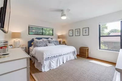 876 Berkinshire Drive, Dallas, TX 75218 - Photo 10