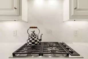 4608 Gilbert Ave, Dallas, TX 75219 - Photo 18