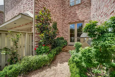 4608 Gilbert Avenue, Dallas, TX 75219 - Photo 22
