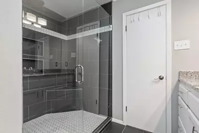 2649 Woodmont Circle, Waco, TX 76710 - Photo 18