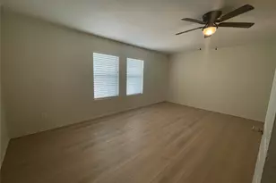 1421 Puerto Lago Dr, Little Elm, TX 75068 - Photo 6