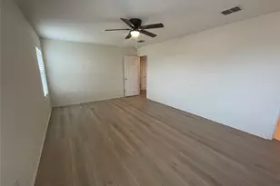 1421 Puerto Lago Dr, Little Elm, TX 75068 - Photo 16