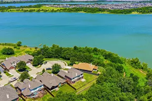 2981 Cattle Baron Dr, Little Elm, TX 75068 - Photo 2
