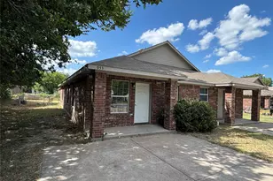 951 W Elm St, Stephenville, TX 76401 - Photo 2