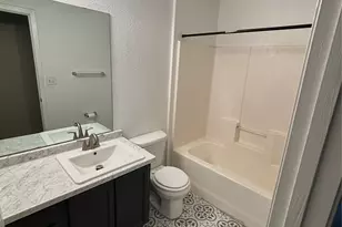 951 W Elm St, Stephenville, TX 76401 - Photo 4