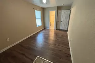 951 W Elm St, Stephenville, TX 76401 - Photo 8