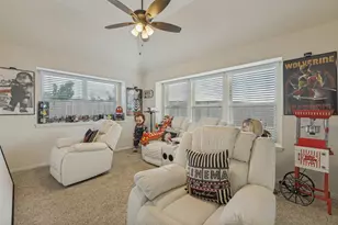 127 Woodlands Way, Balch Springs, TX 75181 - Photo 6