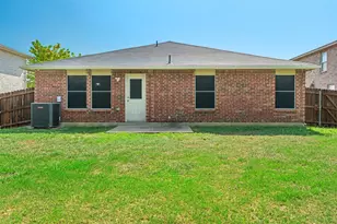 8421 River Bluffs Dr, Arlington, TX 76002 - Photo 20