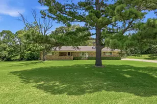 820 Layne Dr, Denison, TX 75020 - Photo 1