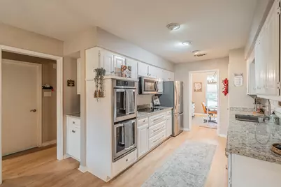3416 Ainsworth Court, Arlington, TX 76016 - Photo 10