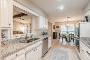 3416 Ainsworth Ct, Arlington, TX 76016 - Photo 8