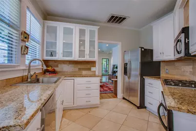 623 N Montclair Avenue, Dallas, TX 75208 - Photo 18