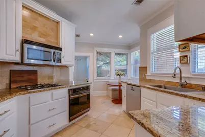 623 N Montclair Avenue, Dallas, TX 75208 - Photo 14